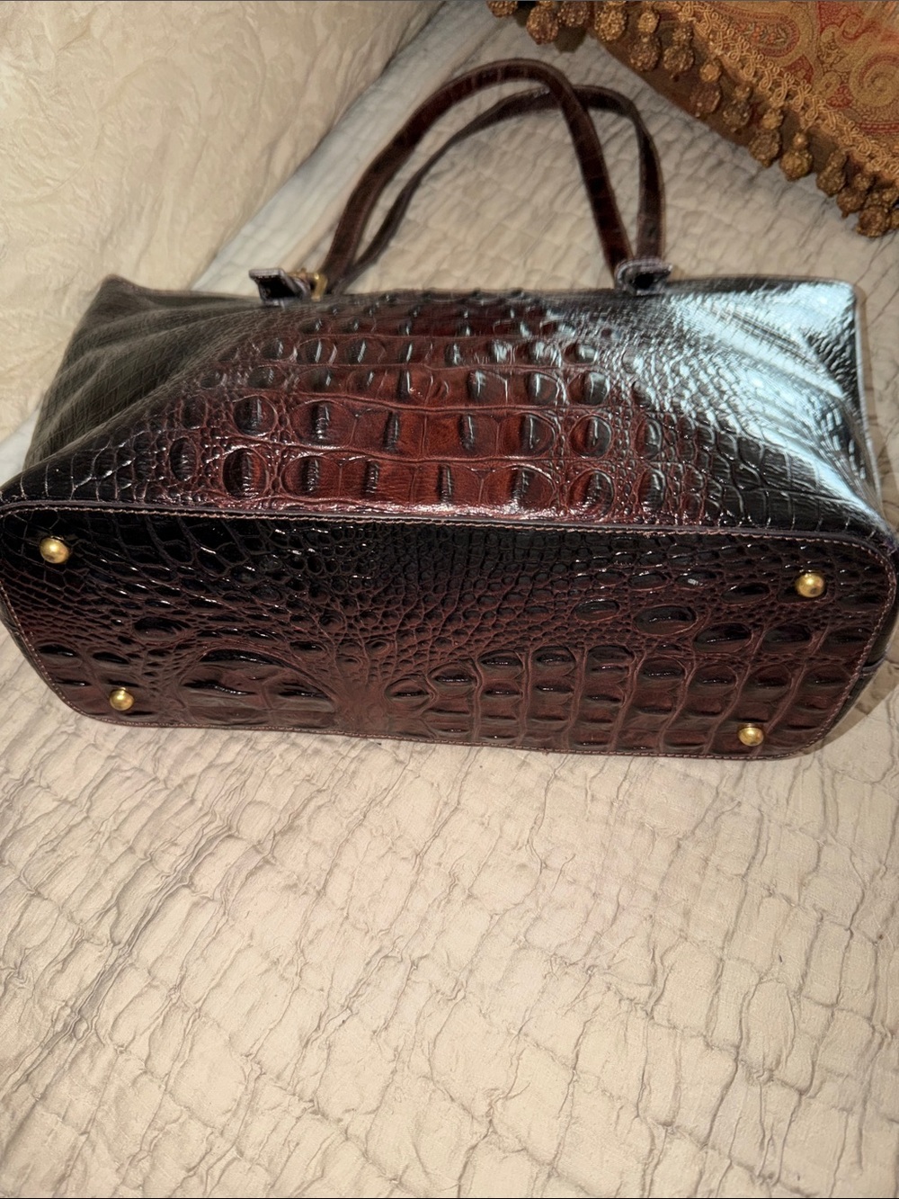 Brahmin Dark Brown and blackCroc-Embossed Leather Messenger Bag gold hardware - Picture 6 of 17